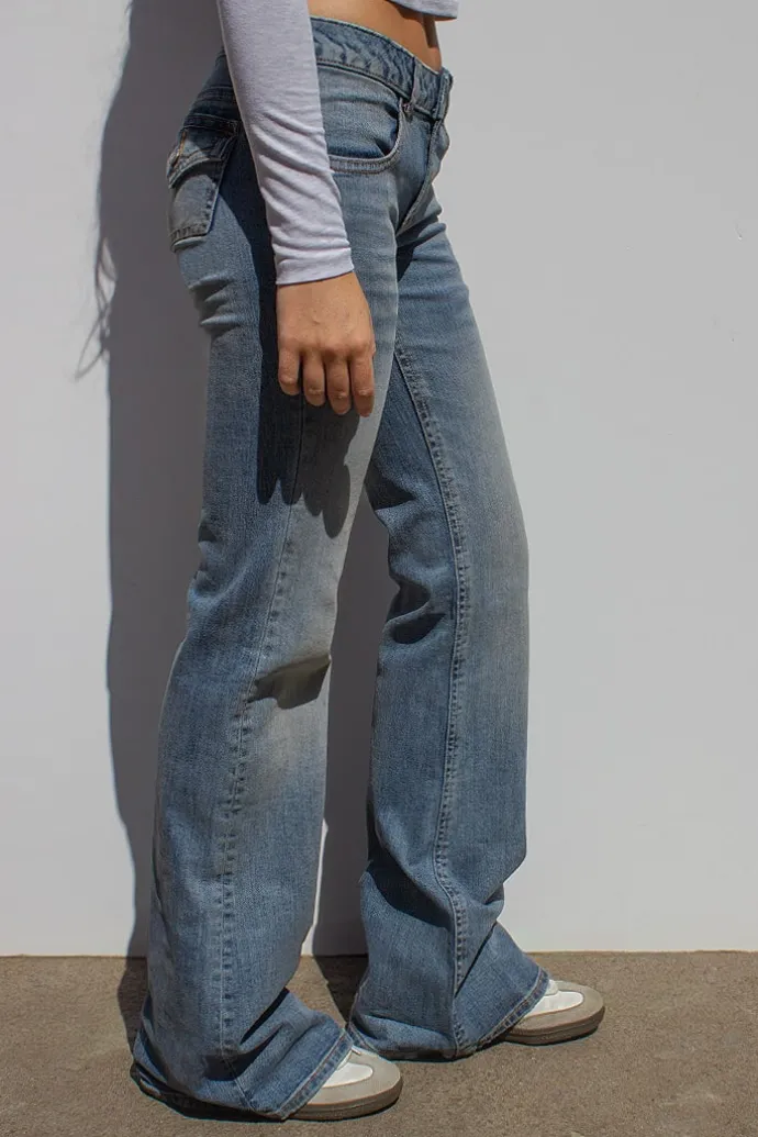 jeans_flare_low_waist_3.webp Donna Subdued Jeans flare low waist